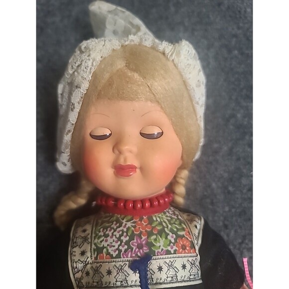 Vintage Holland Dutch Doll w/  Dress & Clogs, Eyes Open/Close 16" Made In Italy - Picture 5 of 9